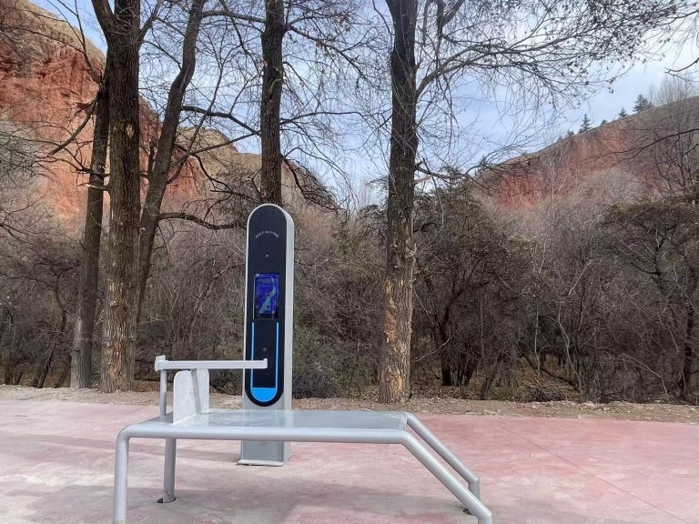 青海祁连县体育公园